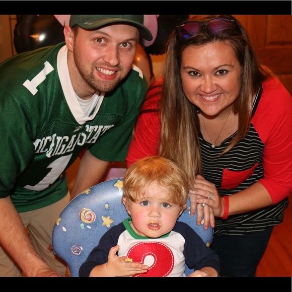 Meet your posher, Cassidy! - Picture 1 of 1